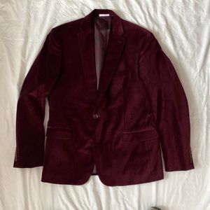 Burgundy felt suit jacket. 44R